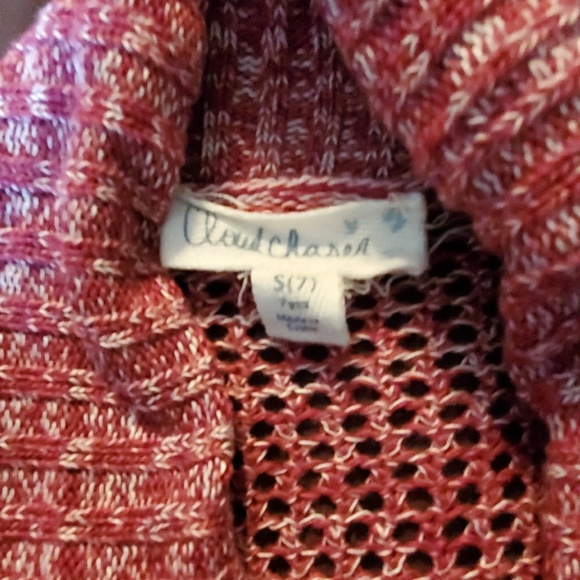 Gray and Maroon sweater cardigan - Picture 2 of 3